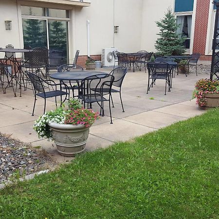 Hibbing Park Hotel Exterior foto